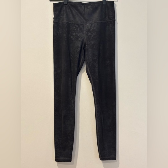 Athleta Pants - Athleta Elation Misty Lace Tight Womens Leggings Size Small Gray / Black